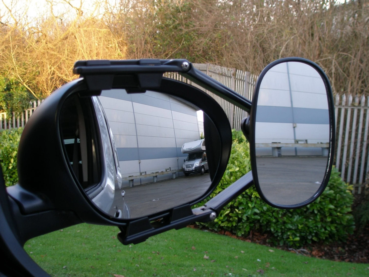 Milenco MGI Steady XL Towing Mirror 3 Milenco MGI Steady XL Towing Mirror