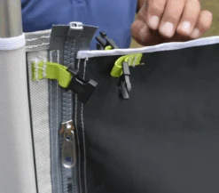 Dometic Pro Windbreak Door -World Of Camping 22595 2