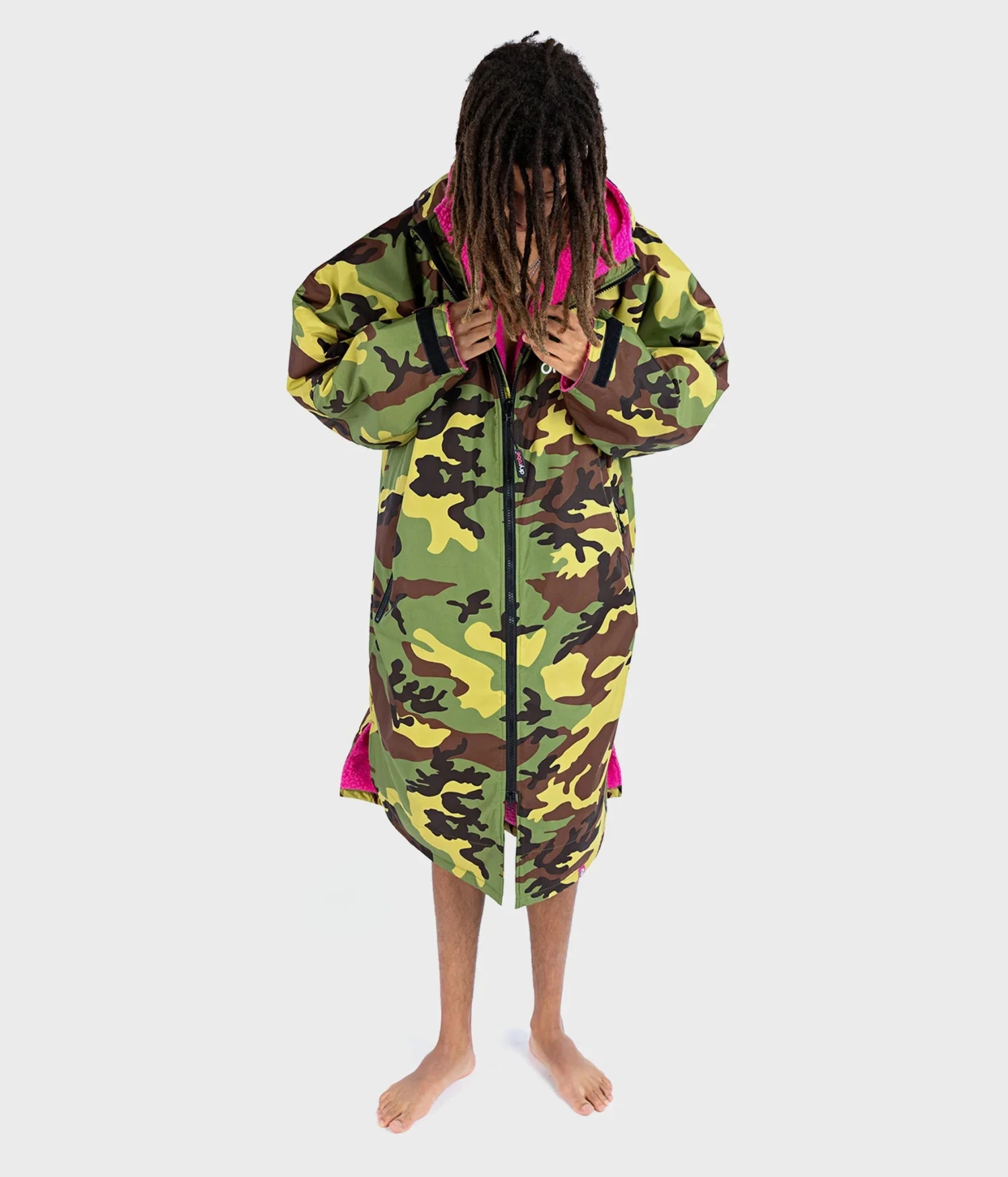 Dryrobe Advance Long Sleeve Camouflage Pink - RECYCLED 5 Dryrobe Advance Long Sleeve Camouflage Pink - RECYCLED - Image 3
