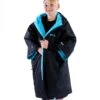 Dryrobe Advance Kids Short Sleeve BLACK BLUE -World Of Camping SS Black Blue 1 2024x2024 f81f4970 6f11 490c b6c8 cbed383bcf1e