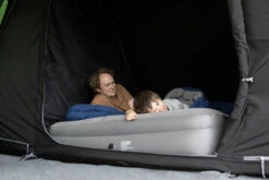 Vango Sherwood Air 600XL Tent Package 2025 35 Vango Sherwood Air 600XL Tent Package 2025 -World Of Camping Sherwood Air 600XL Lifestyle LR 08 small