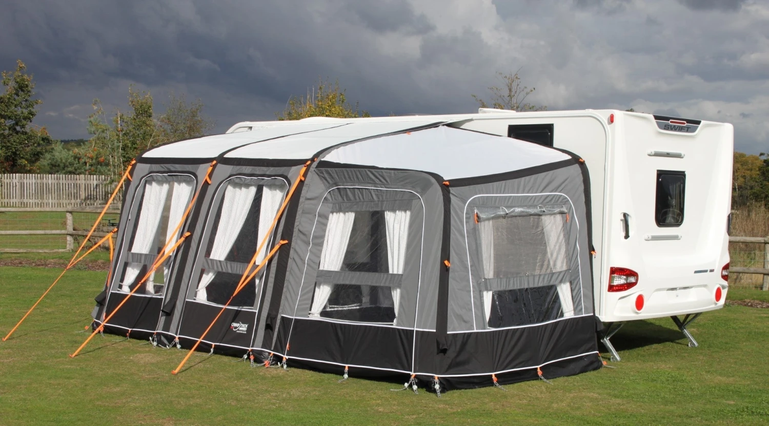 Camptec Starline Elite Air Awning 390 4 Camptec Starline Elite Air Awning 390 - Image 2