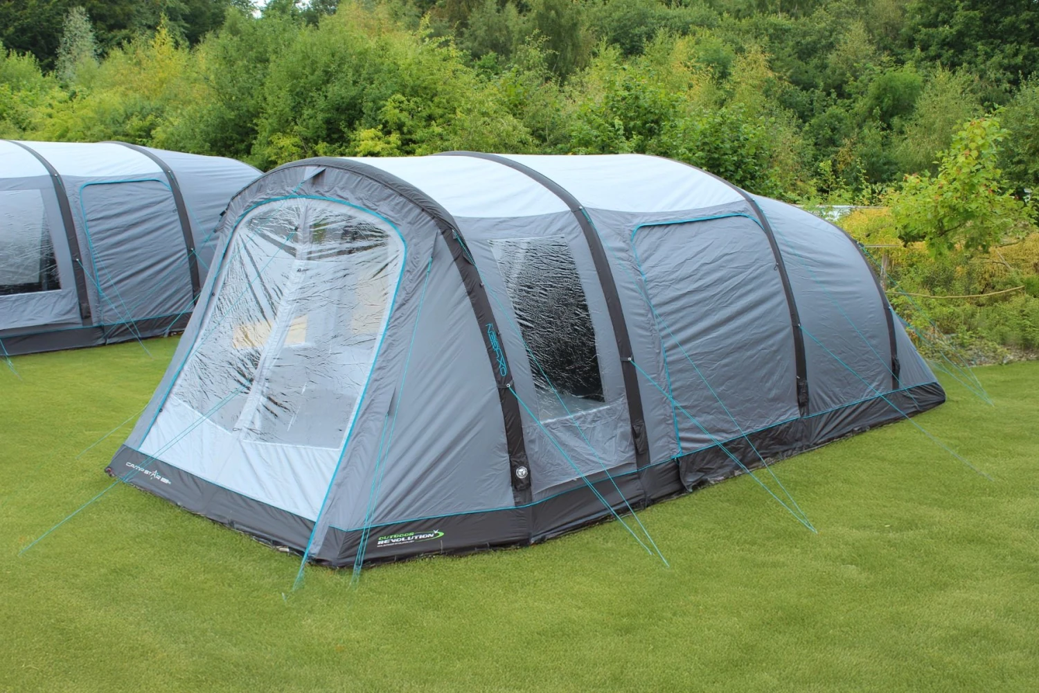 Outdoor Revolution Camp Star 500 XL Tent Bundle WIth Carpet And Footprint 2025 4 Outdoor Revolution Camp Star 500 XL Tent Bundle WIth Carpet And Footprint 2025 - Image 2